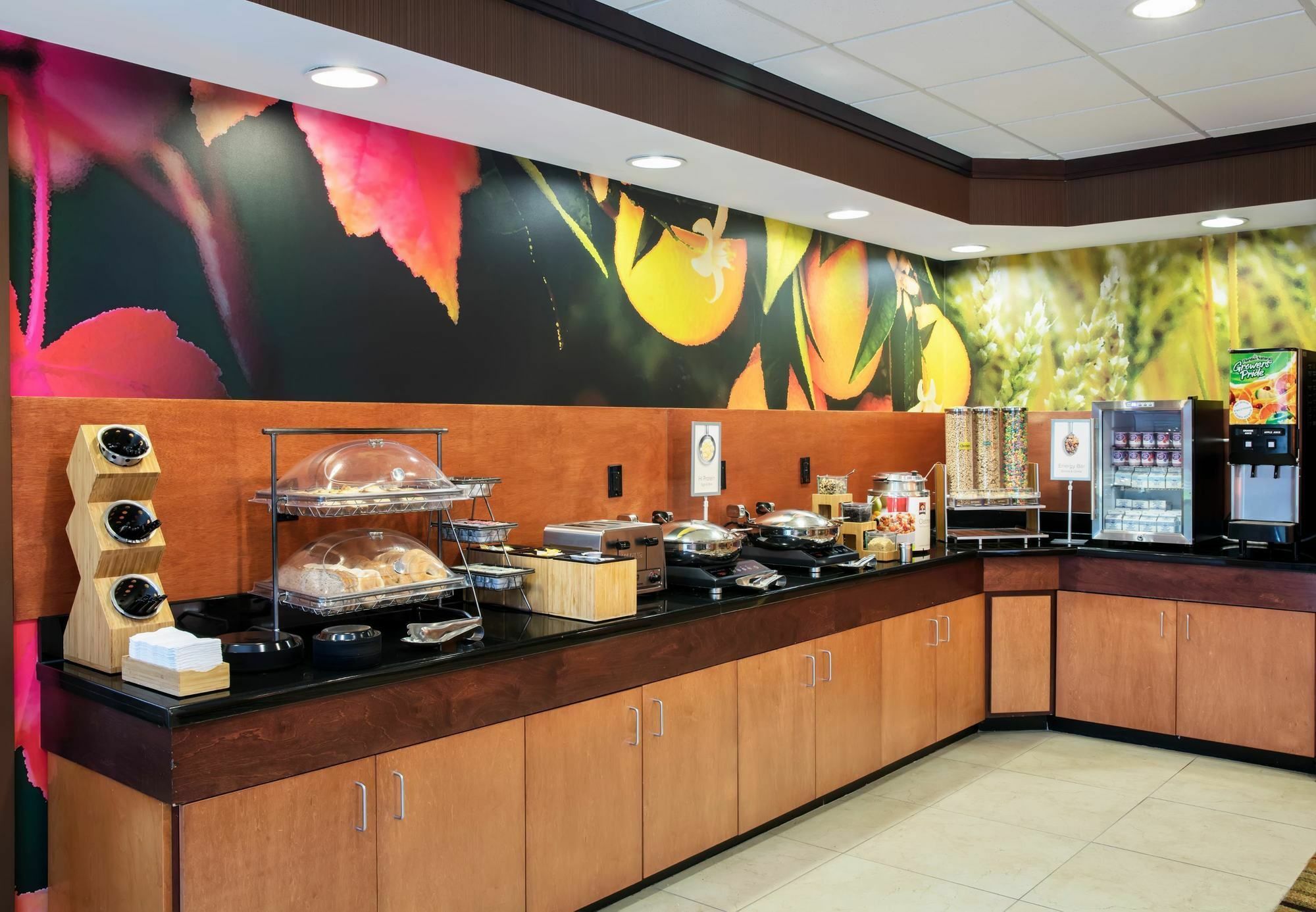 Fairfield Inn And Suites By Marriott Lakeland Plant City Exterior foto