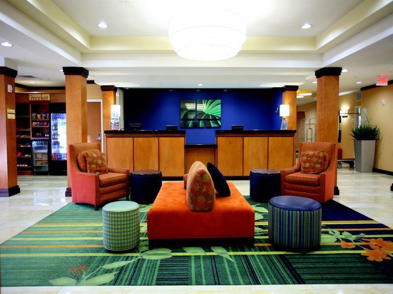 Fairfield Inn And Suites By Marriott Lakeland Plant City Exterior foto